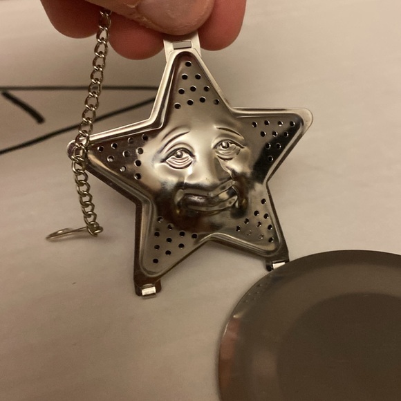 Two tea strainers infusers vintage tea pot and moon w trays - Picture 7 of 9